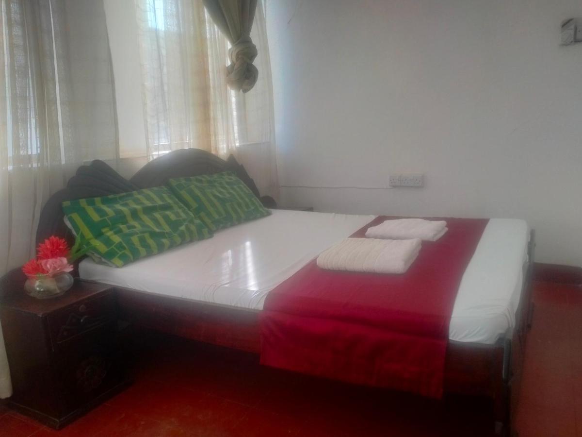 Auberge de jeunesse Cdh Backpackers à Mombasa Extérieur photo