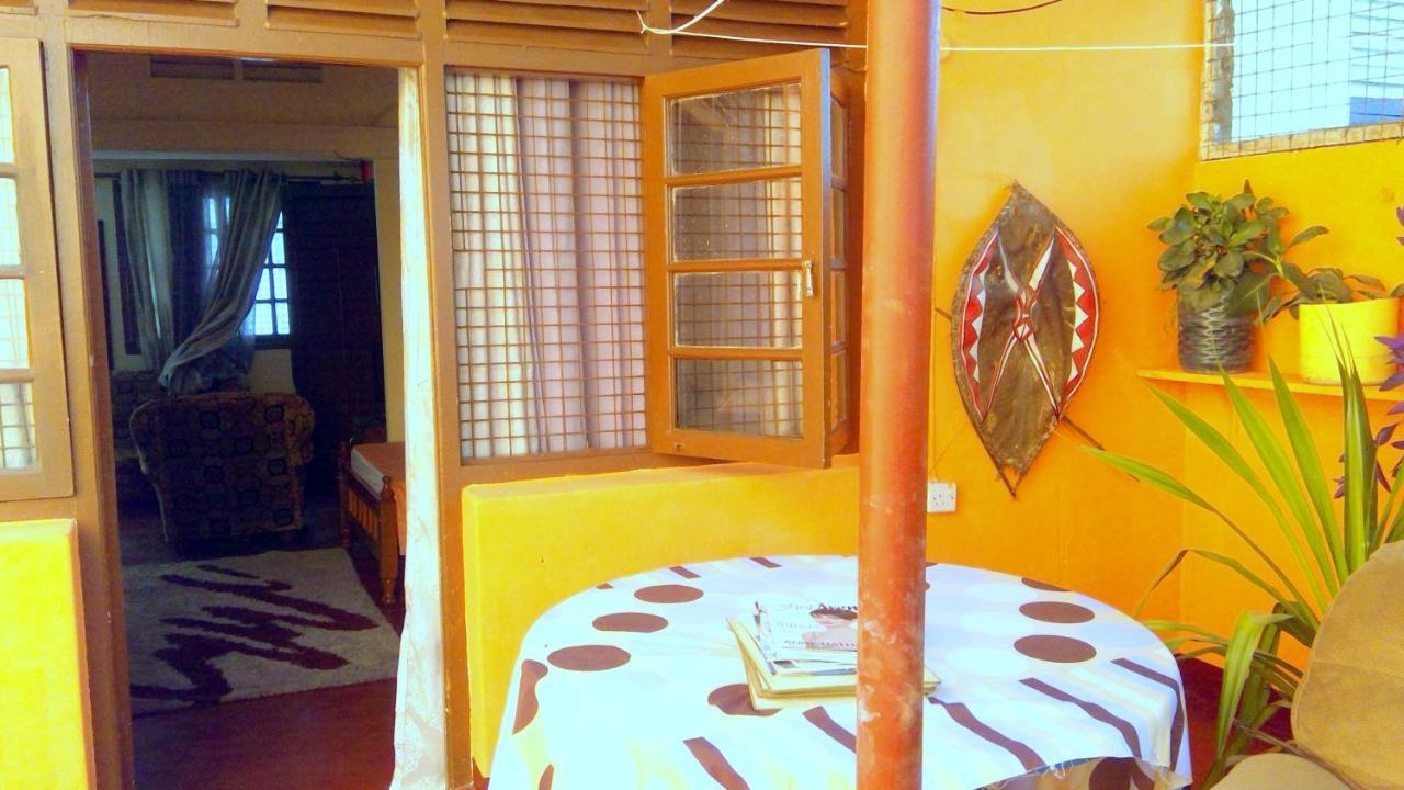 Auberge de jeunesse Cdh Backpackers à Mombasa Extérieur photo