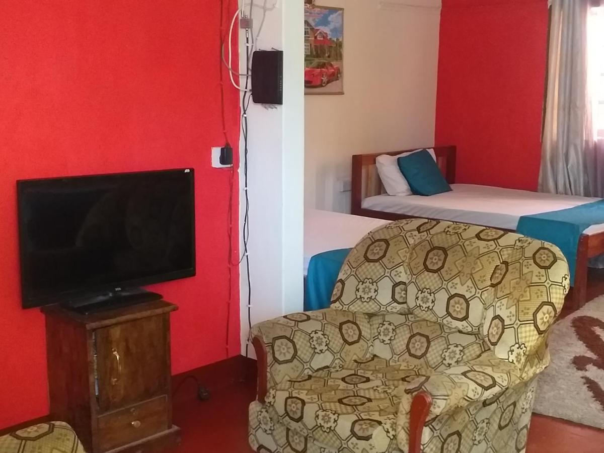 Auberge de jeunesse Cdh Backpackers à Mombasa Extérieur photo